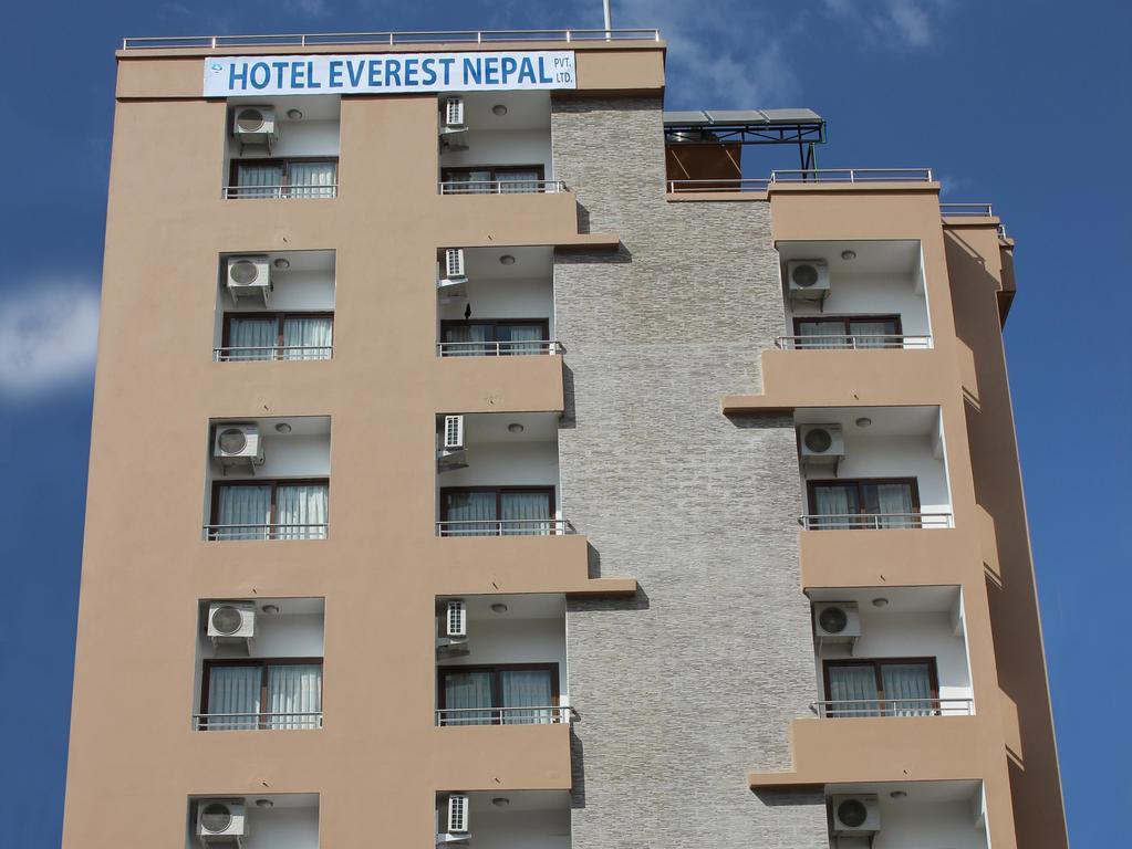 Hotel Everest Nepal Катманду Экстерьер фото